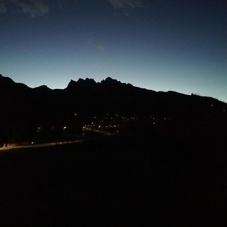 Casa Vacanze Miramonti - Appartamento Con Balcone Con Vista Sulle Dolomiti บอร์กา ดิ คาโดเร ภายนอก รูปภาพ